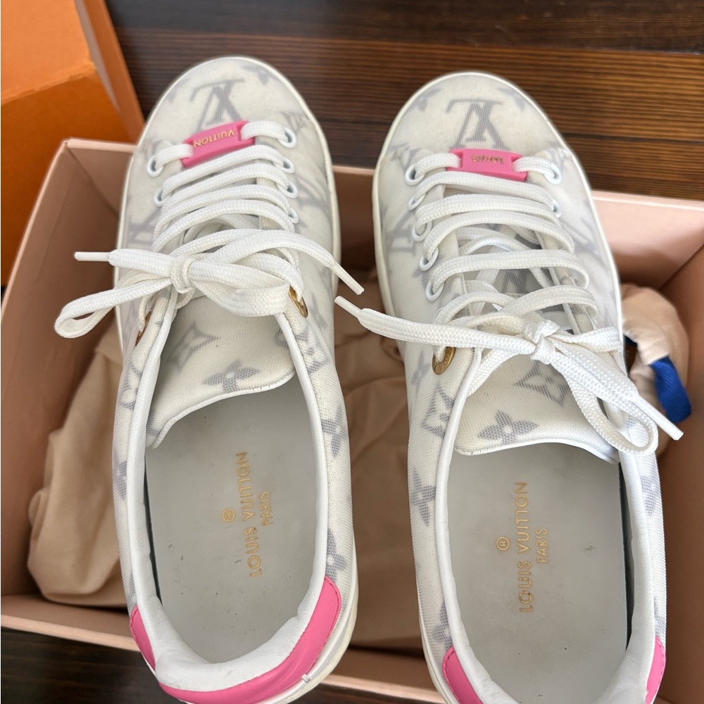 Louis Vuitton White and Pink Monogram Sneakers - Picture 8 of 8